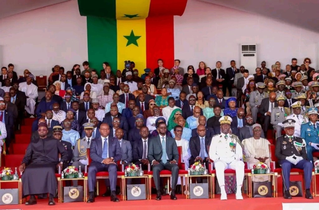 Sénégal : Thiès célèbre le 66ᵉ anniversaire de l&rsquo;Indépendance avec Diomaye Faye et le président gabonais Oligui Nguema