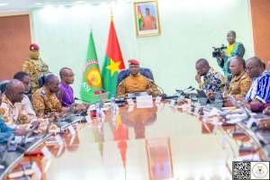 Burkina Faso : loin des promesses de transition, un peuple pris au piège par des décrets