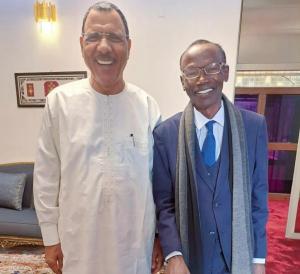 Niger : Bazoum trahi, Issoufou accusé — un ex-conseiller brise le silence sur la « révolution de palais…
