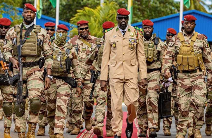 Guinée : 173 militaires radiés…