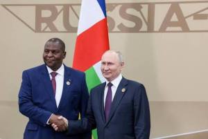 Centrafrique : quand l’alliance avec Moscou devient une tutelle
