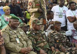 ​Niger : limogeage surprise au sommet de l’armée, le général Mahaman Sani Kiaou nommé pour remplacer Barmou sur…